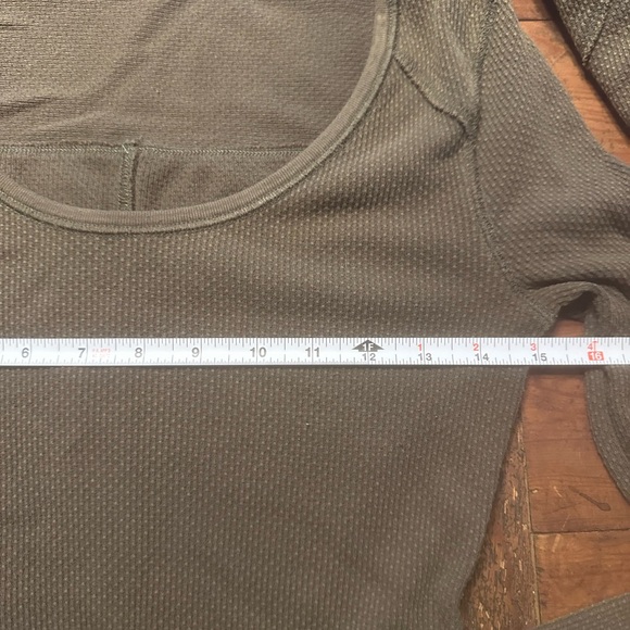 army green free people thermal L - Picture 8 of 10